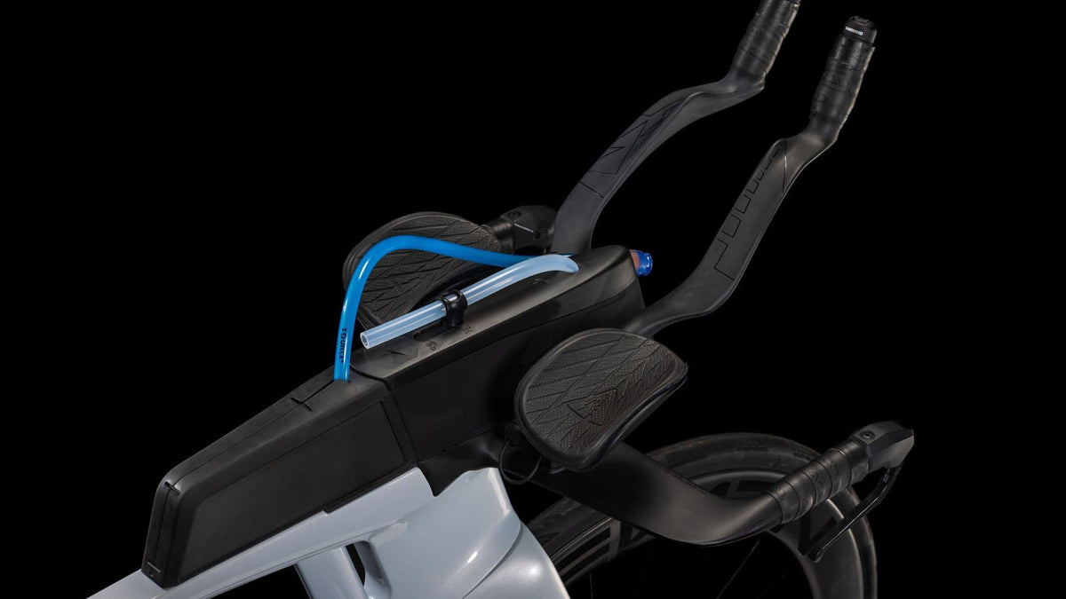 Vélo triathlon Cube aerium race foggrey´n´white