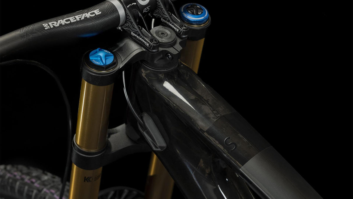 Vtt dh Cube two15 hpc slt 29 carbon´n´black