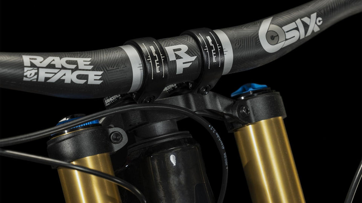 Vtt dh Cube two15 hpc slt 29 carbon´n´black
