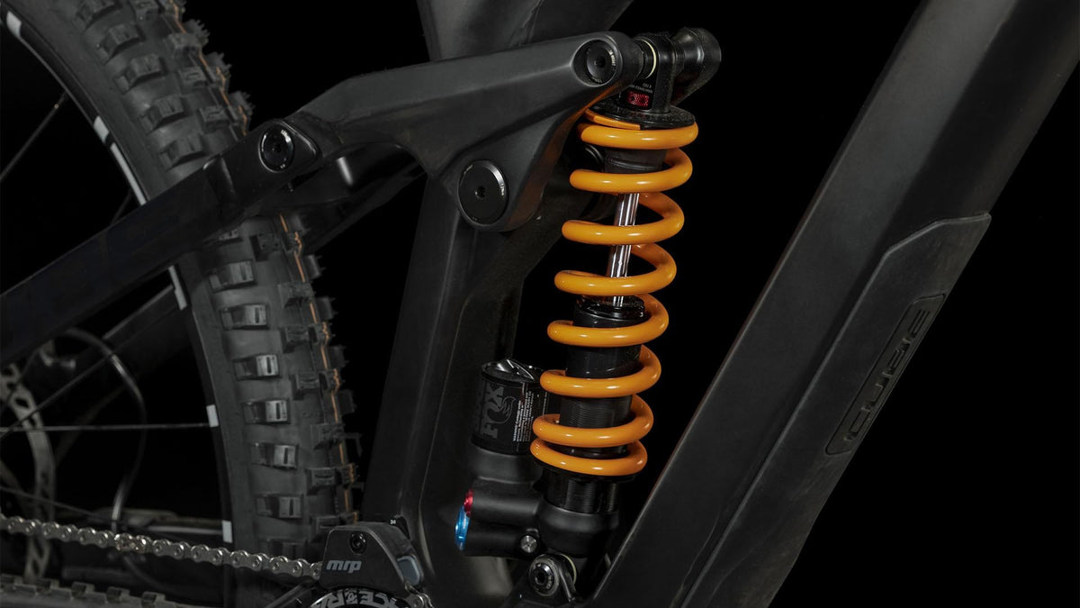 Vtt dh Cube two15 hpc slt 29 carbon´n´black