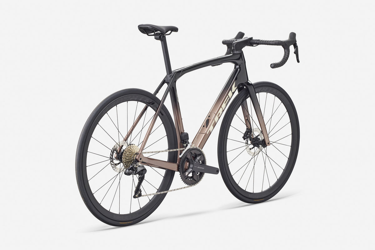 Vélo route Trek domane sl 6 4e gén.