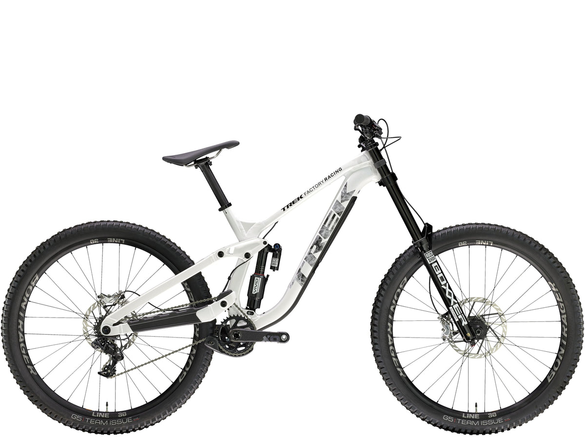Vtt dh Trek session 9 x01