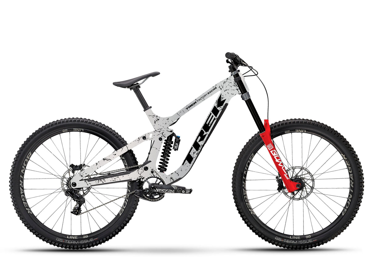 Vtt dh Trek session 9 x01